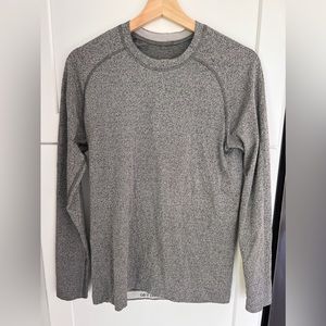 Lululemon men’s long sleeve